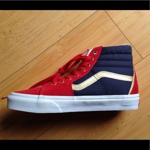 Vans Hightops Marvel size 7